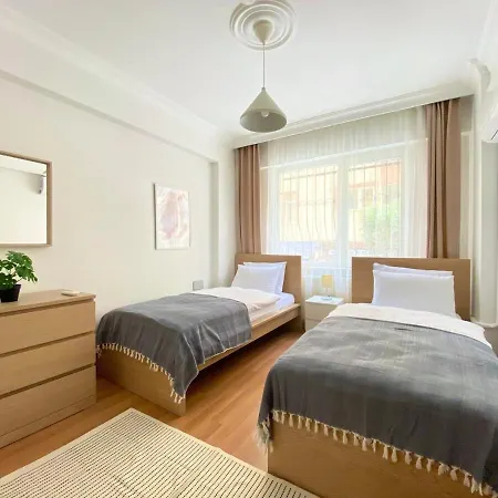 Excelent Location & Spacious No3 * Istanbul