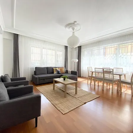 Lägenhet Excelent Location & Spacious No3