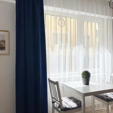 Excelent Location & Spacious No3 *