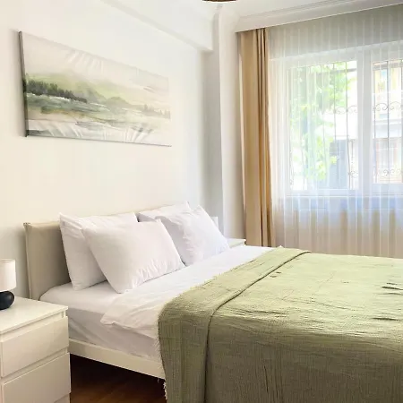 Lägenhet Excelent Location & Spacious No3 *
