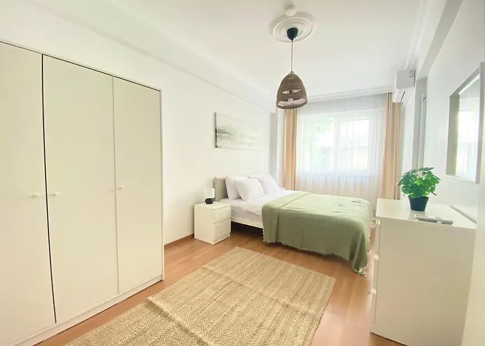 Excelent Location & Spacious No3 Apartment Istanbul