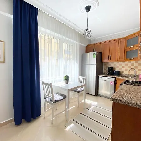 Excelent Location & Spacious No3 Apartmán