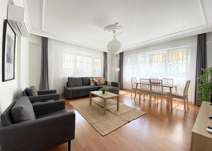 Excelent Location & Spacious No3 Apartmán