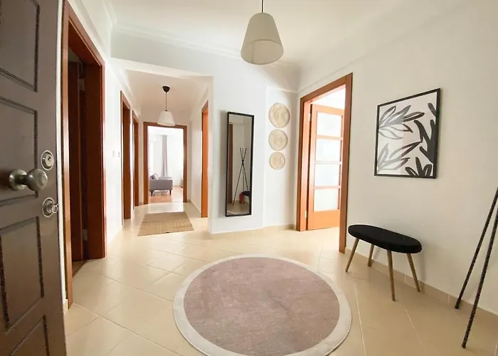 Apartmán Excelent Location & Spacious No3